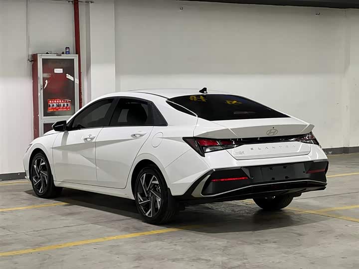 Фото 4 - Hyundai Elantra N line