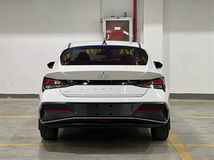 Фото 6 - Hyundai Elantra N line