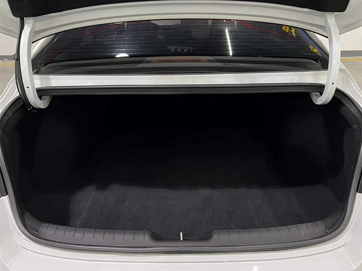 Фото 7 - Hyundai Elantra N line