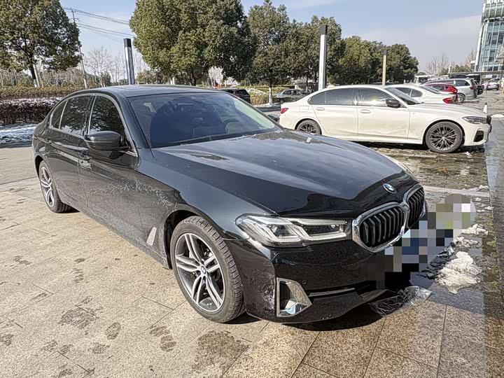 Фото 3 - BMW 5 Series