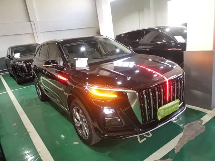 Фото 4 - Hongqi HS3 Hybrid