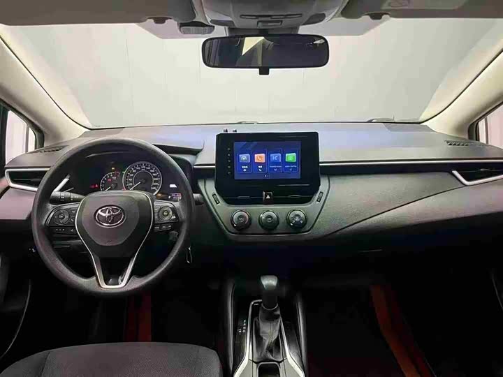 Фото 5 - Toyota Corolla