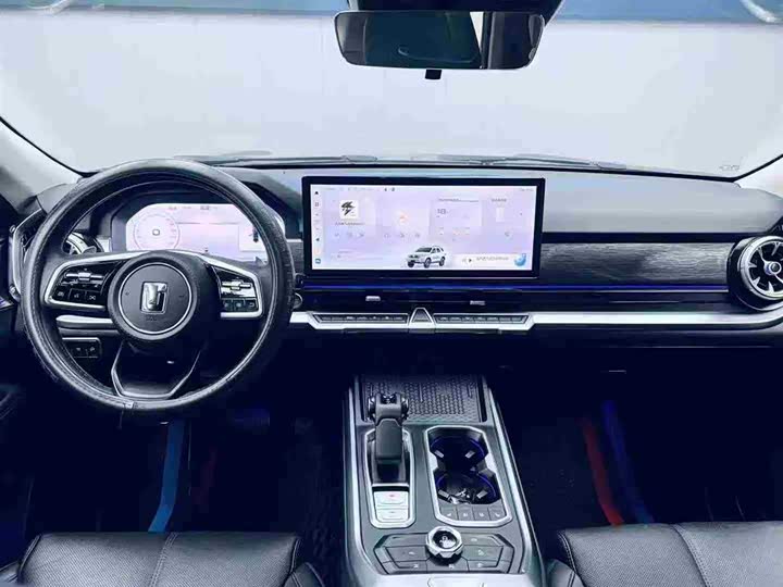 Фото 5 - Tank 400