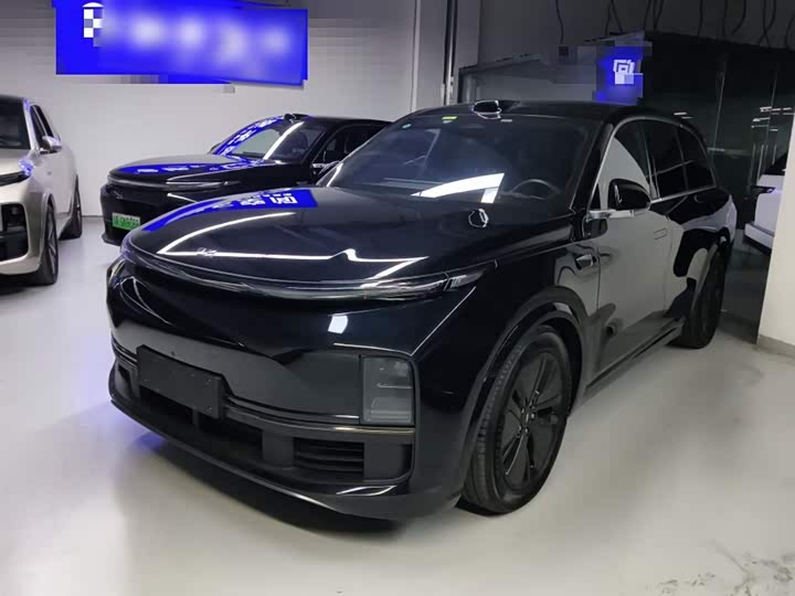 Фото 2 - LiXiang L8