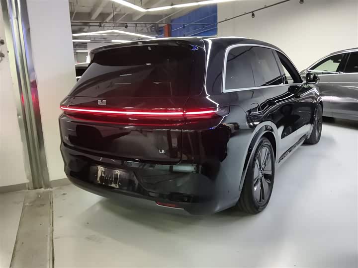 Фото 7 - LiXiang L8