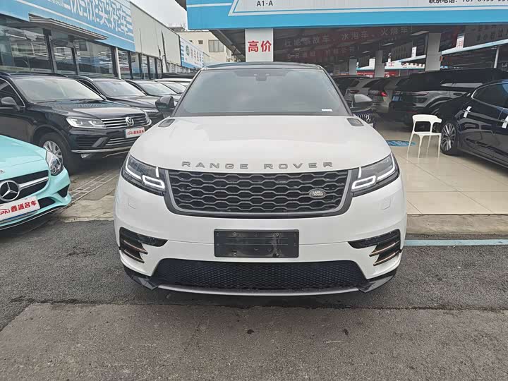 Фото 2 - Land Rover Range Rover Velar