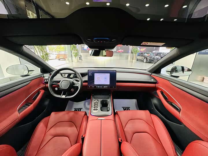 Фото 4 - Xiaomi SU7