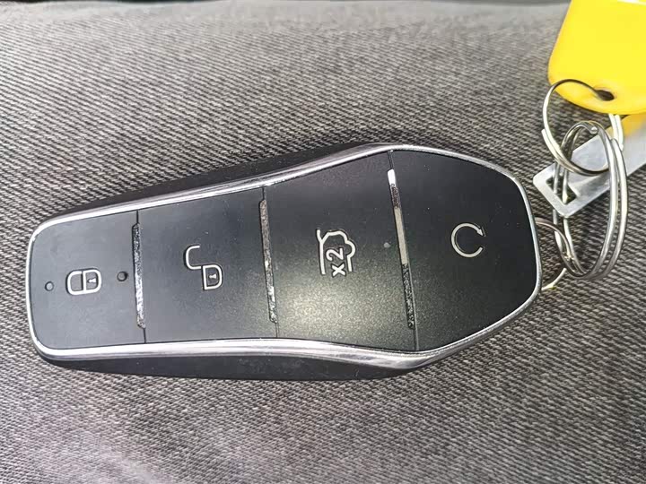 Фото 9 - BYD Yuan Plus