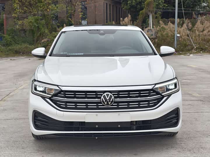 Фото 2 - Volkswagen Sagitar L