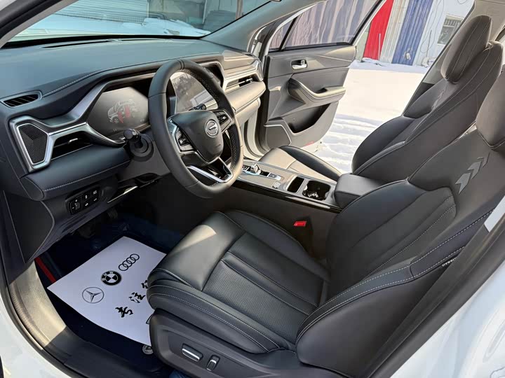 Фото 7 - GAC Trumpchi GS4