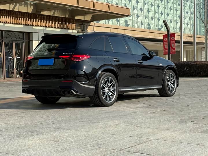 Фото 4 - Mercedes-Benz GLC-Class AMG