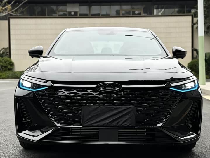 Фото 2 - Chery Arrizo 8