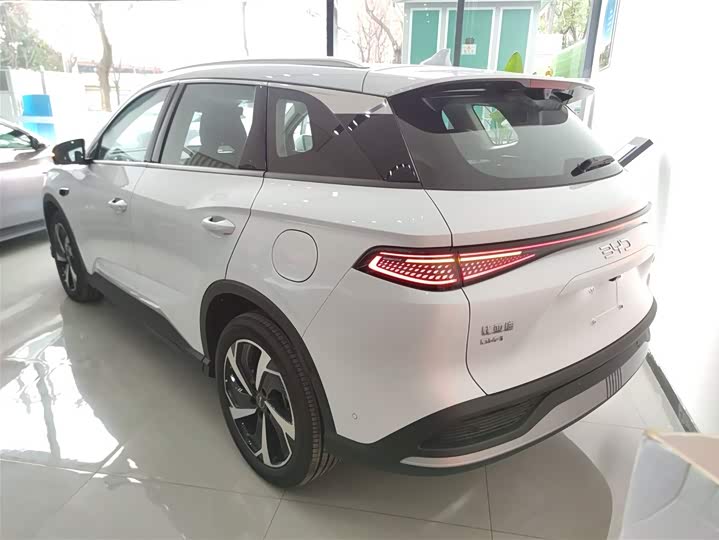 Фото 5 - BYD Sea Lion 05 DM-i Hybrid