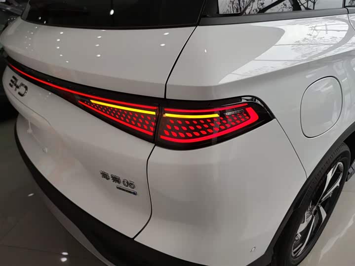 Фото 8 - BYD Sea Lion 05 DM-i Hybrid