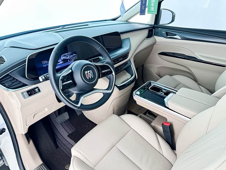 Фото 5 - Buick GL8 Hybrid