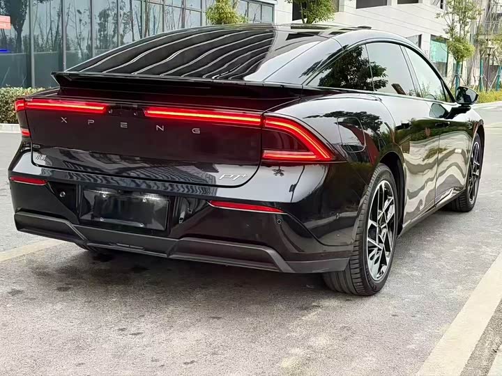 Фото 5 - XPeng F57