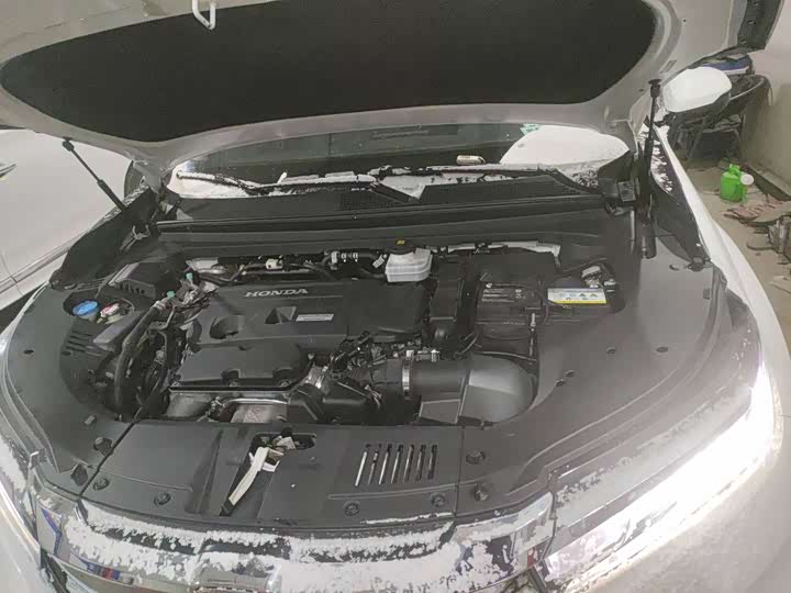 Фото 4 - Honda Avancier