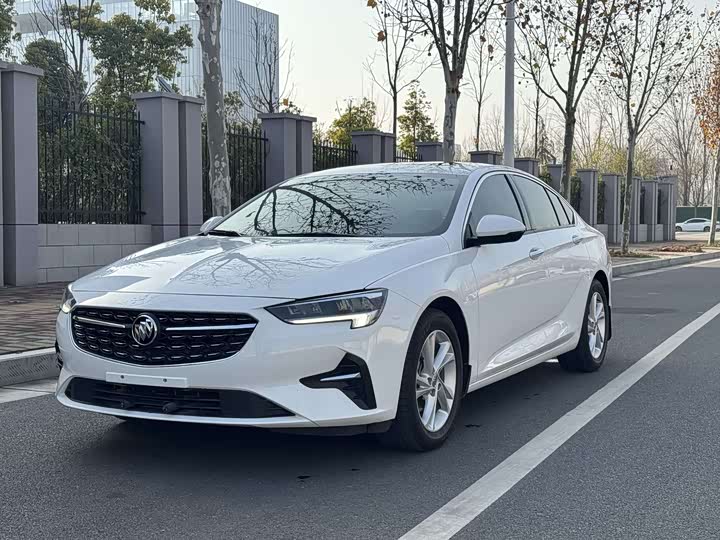 Фото 1 - Buick Regal