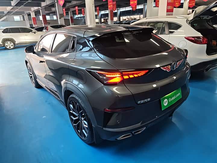 Фото 5 - Changan UNI-T