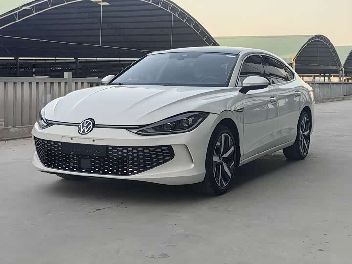 Фото 1 - Volkswagen Lamando L