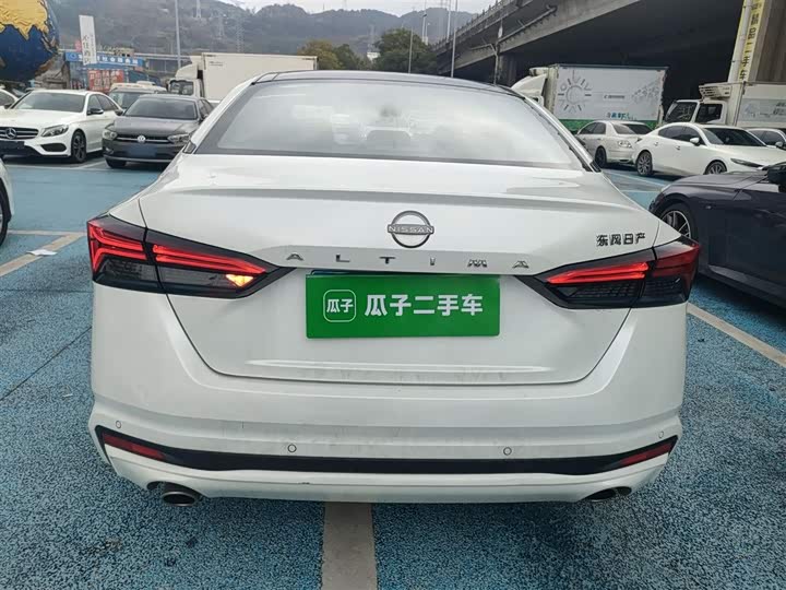 Фото 6 - Nissan Teana