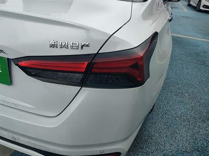 Фото 8 - Nissan Teana