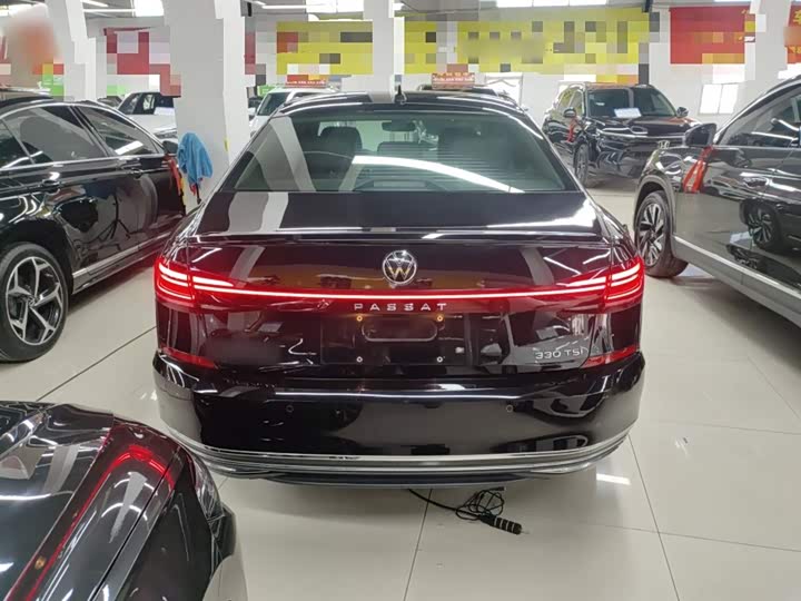 Фото 6 - Volkswagen Passat