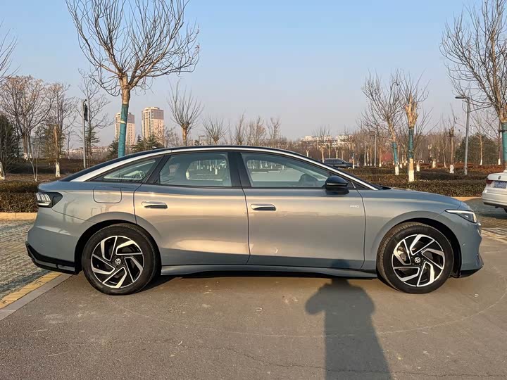 Фото 3 - Volkswagen ID.7 Vizzion