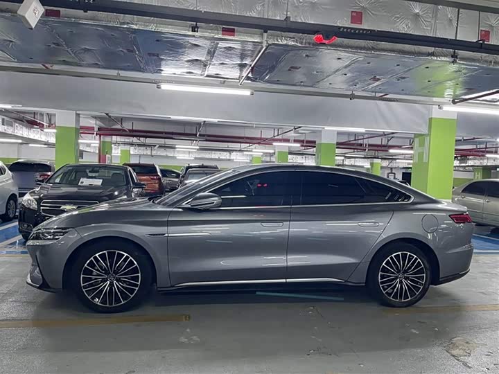 Фото 4 - BYD Han