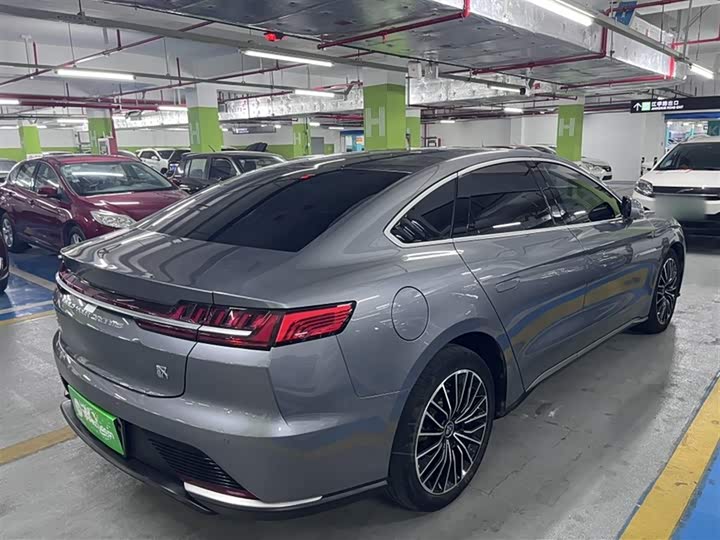 Фото 6 - BYD Han