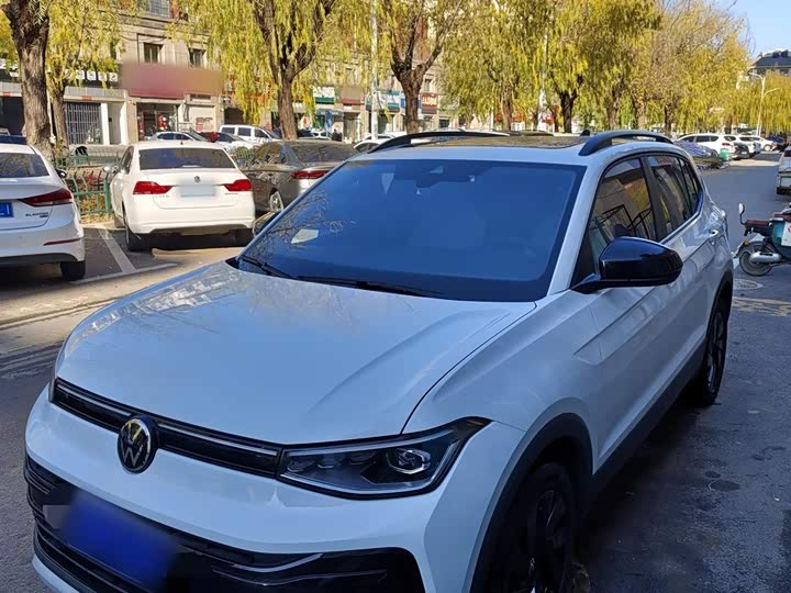 Фото 2 - Volkswagen Tharu