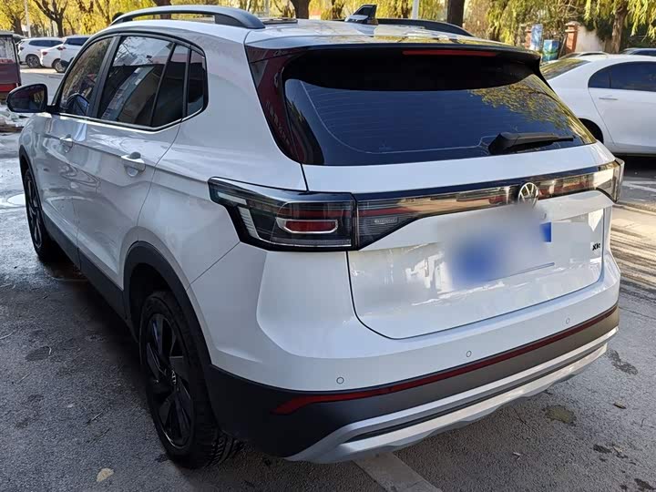 Фото 9 - Volkswagen Tharu