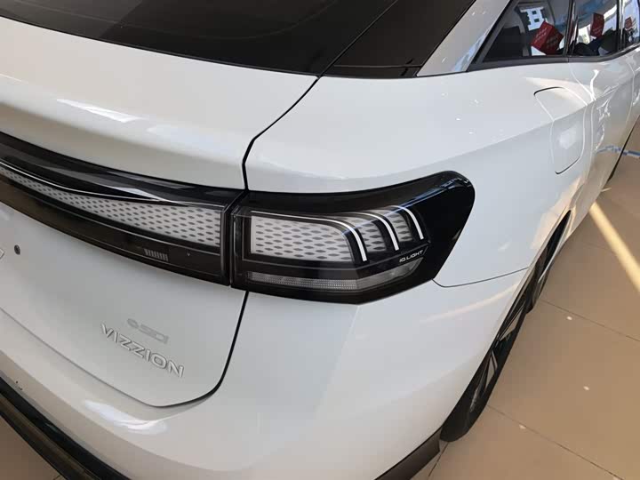 Фото 8 - Volkswagen ID.7 Vizzion