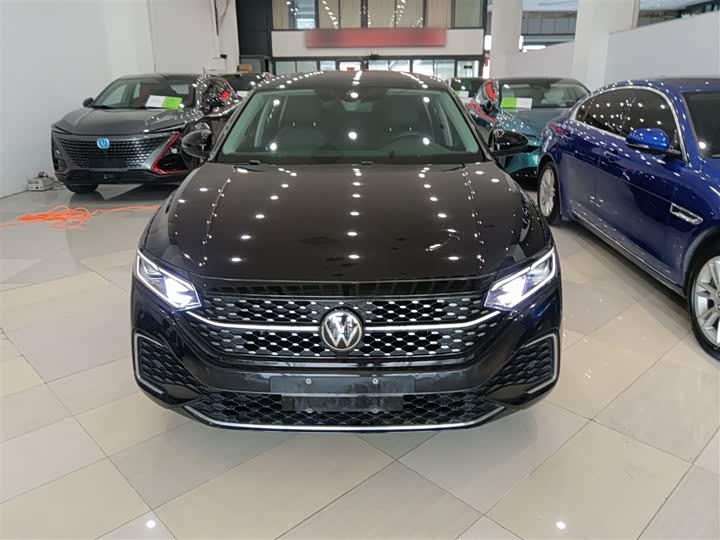 Фото 3 - Volkswagen Passat