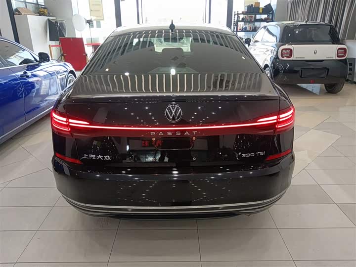 Фото 6 - Volkswagen Passat