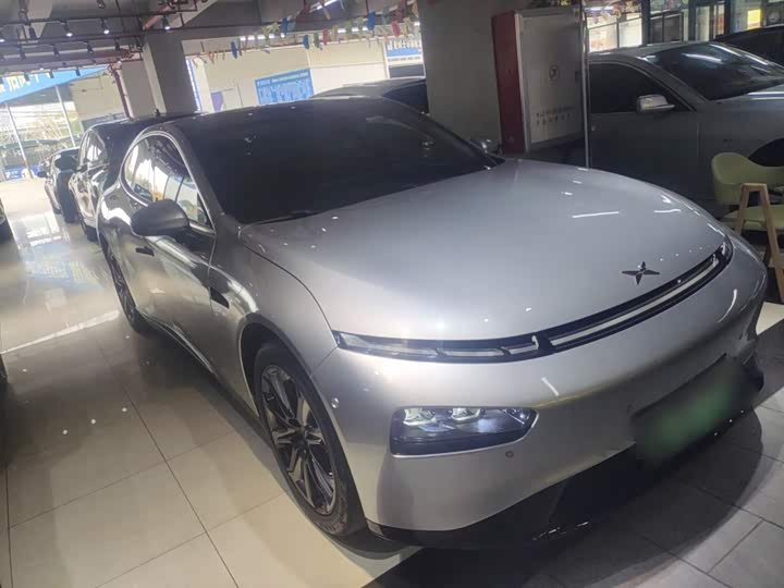 Фото 4 - XPeng P7