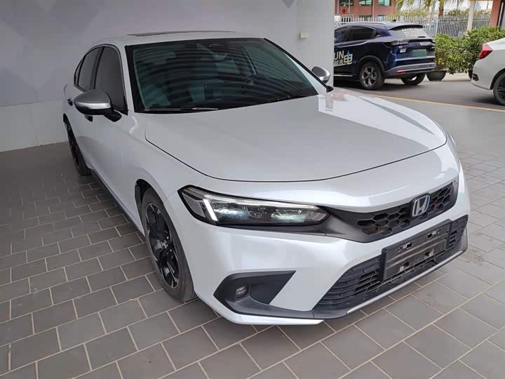 Фото 4 - Honda Civic