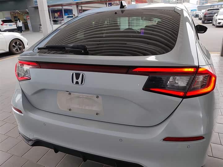 Фото 6 - Honda Civic