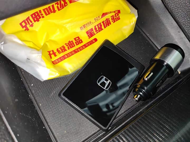 Фото 9 - Honda Civic