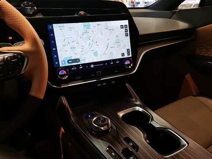 Фото 8 - Lexus RZ