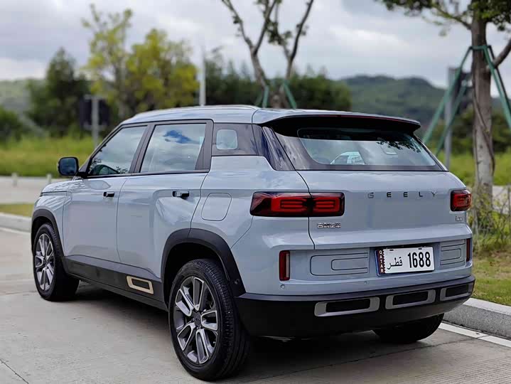 Фото 6 - Geely Icon