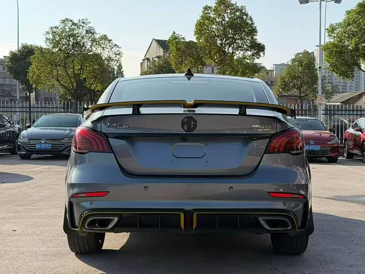 Фото 8 - MG Motor 6