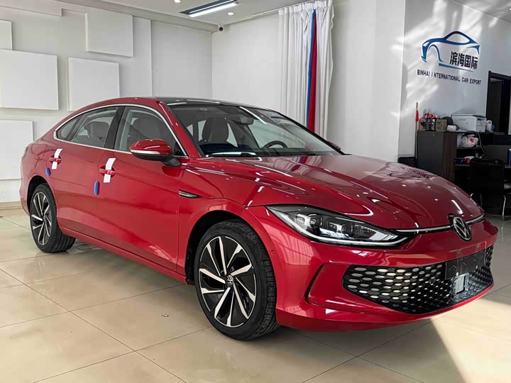 Фото 3 - Volkswagen Lamando L