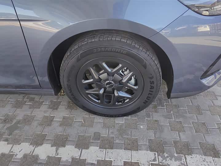 Фото 6 - BYD Seal 05 DM-i Hybrid