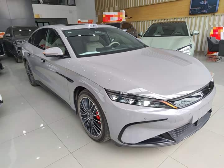 Фото 4 - BYD Han