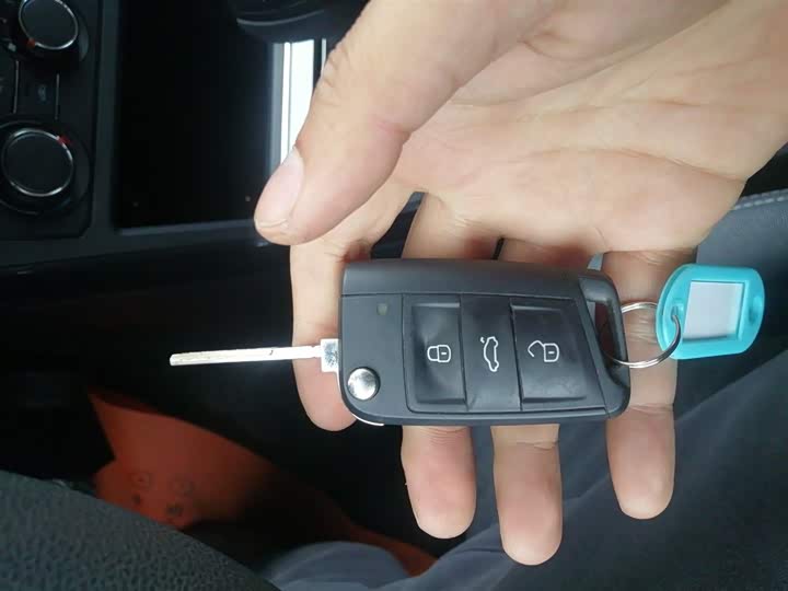 Фото 9 - Volkswagen Lavida