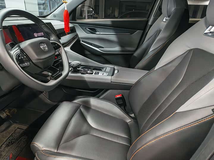 Фото 9 - Changan CS75 Plus