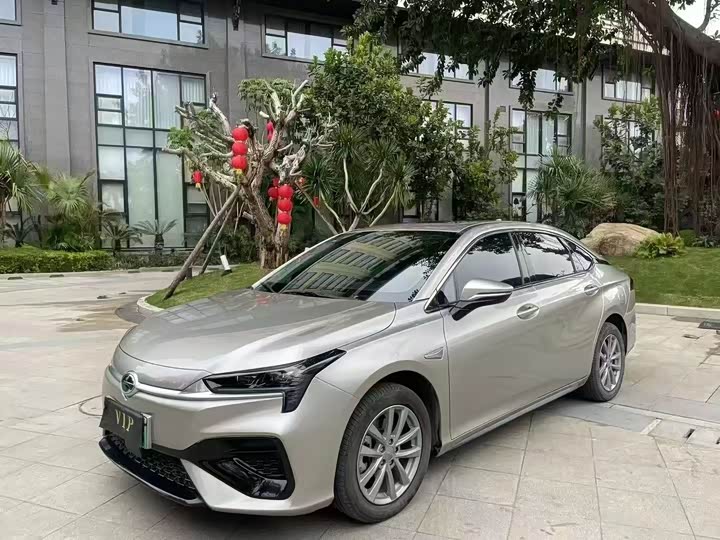 Фото 1 - GAC Aion S