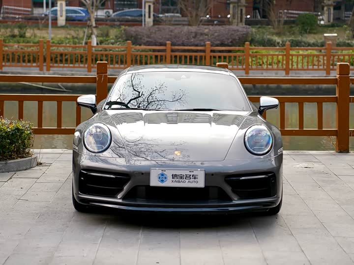 Фото 4 - Porsche 911