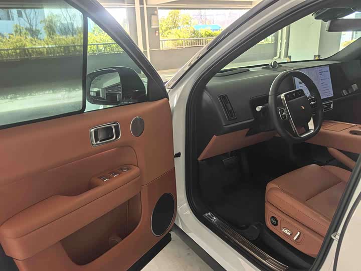 Фото 4 - LiXiang L6